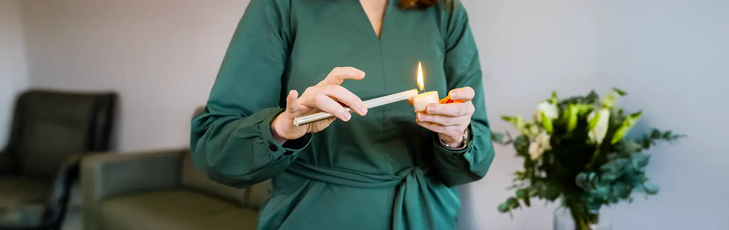 kaars aansteken