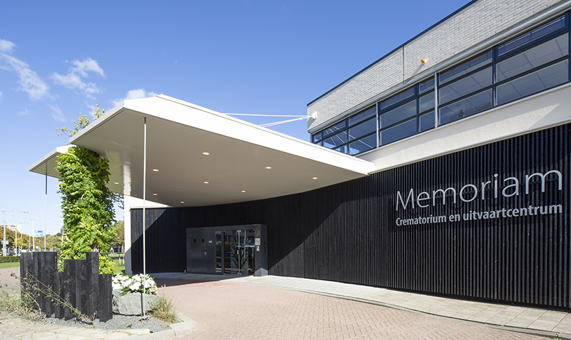 Monuta-Rotterdam-Memomriam-buitenkant-1