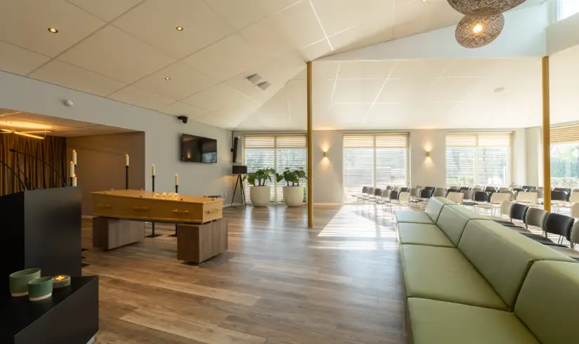 Monuta-nieuwegein-uitvaartcentrum-aula