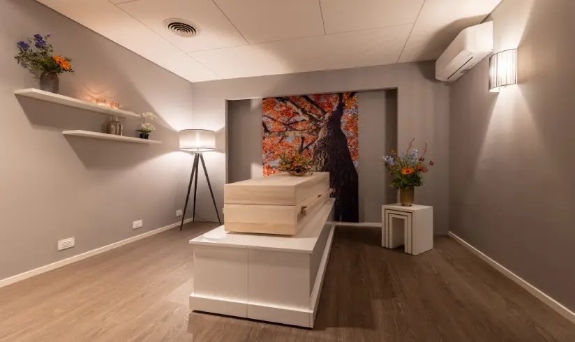 Monuta uitvaartcentrum emmen 24-uurs kamer