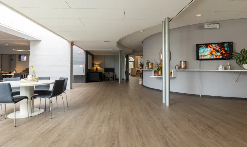 Monuta-uitvaartcentrum-emmen-koffiekamer-3