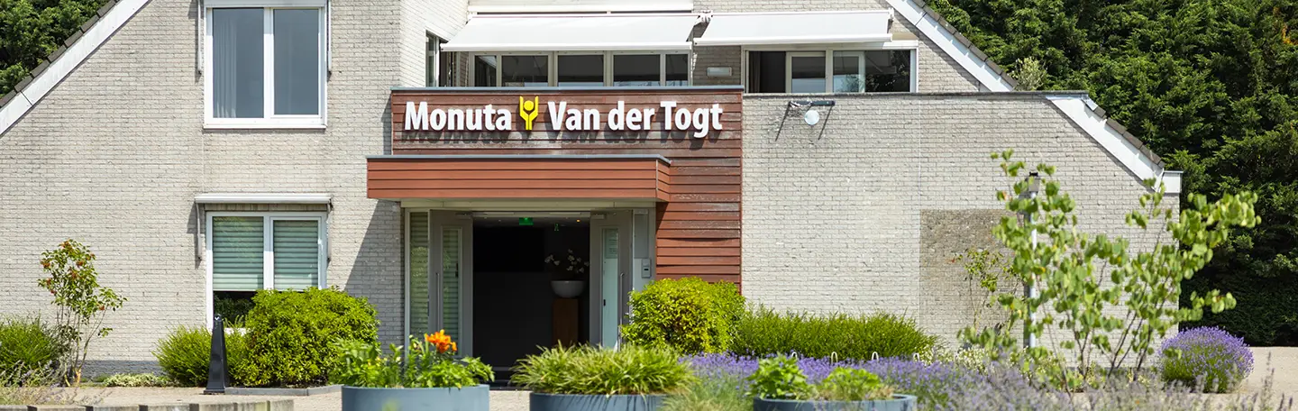 Monuta Voorburg voorpagina