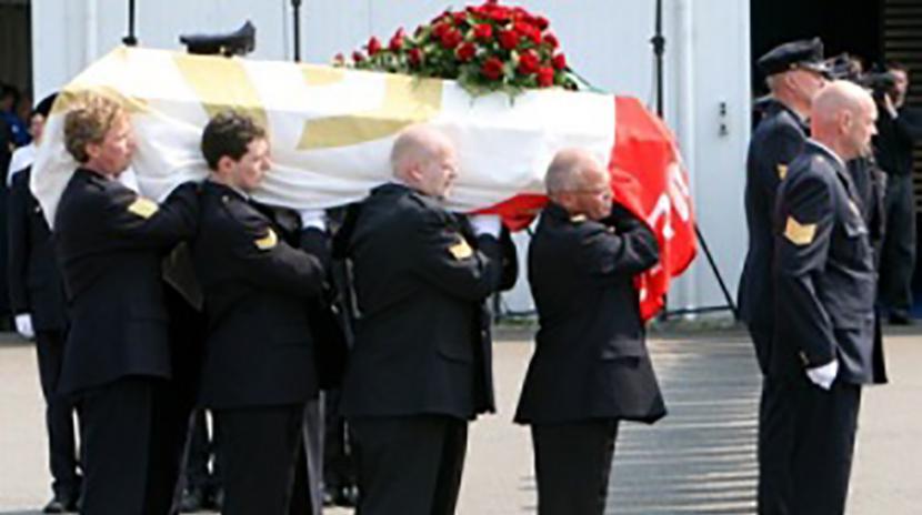 Korpseer Brandweer Monuta Uitvaart