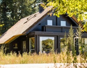 Ceremoniegebouw natuurbegraafplaatsen in Arnhem