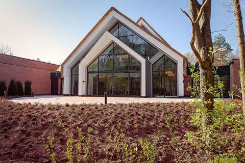 ellen-spierenburg-crematorium-laren