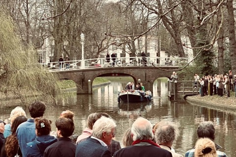 Uitvaartcentrum Leeuwenbergh Utrecht boot afscheid