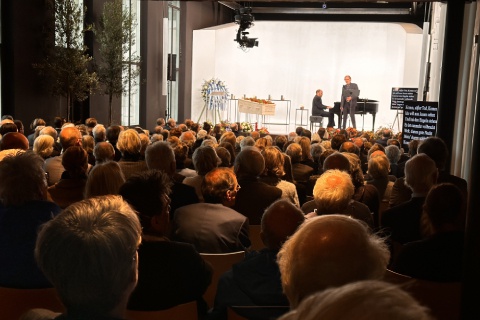 Uitvaartcentrum Leeuwenbergh Utrecht piano